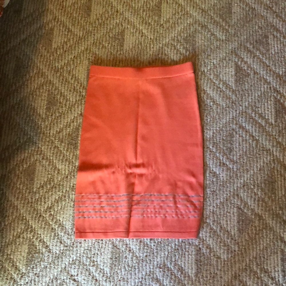 Bebe skirt
